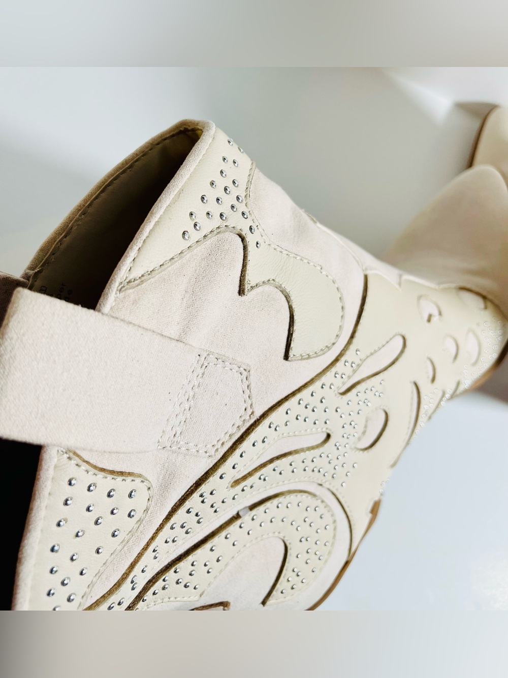 CARLOS SANTANA Cream Western Ankle Boots with Stud Detail - Picture 9 of 15